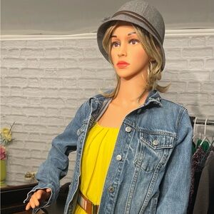 GAP women’s Blue Denim Jacket